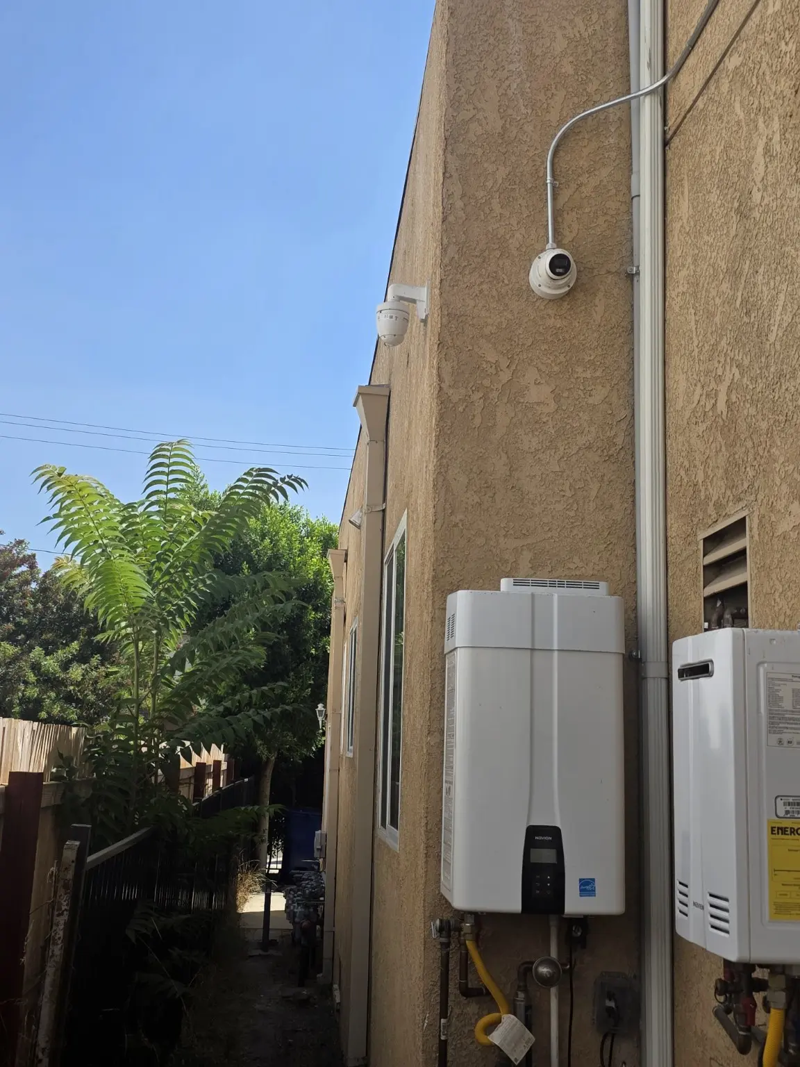 Security camera covering the service side of a Pasadena building